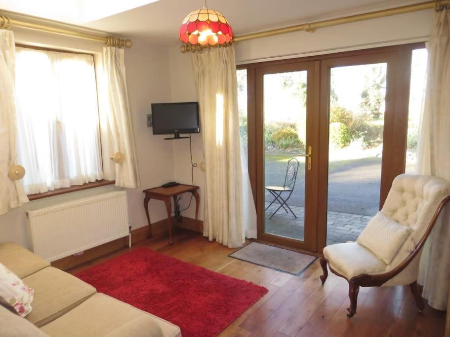 Borodino Studio Apartment إينيسكورثي المظهر الخارجي الصورة